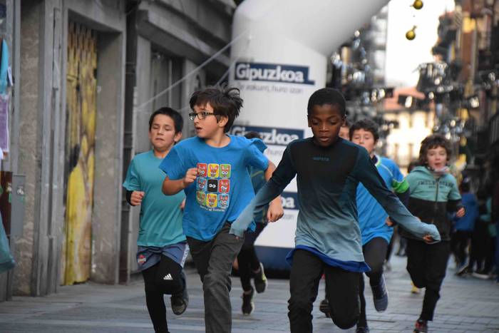 Mozorroarekin edo gabe, korrika 85 1546421553942