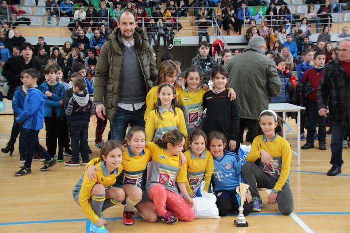 Haur eta futbol festa Shanti Txapelketan 16 1483884364010