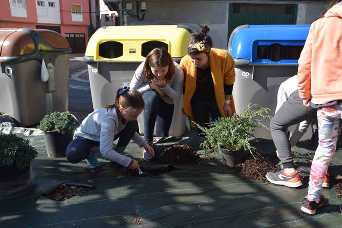 Zuhaitz Eguna ospatzen ari d 16 1553854259718