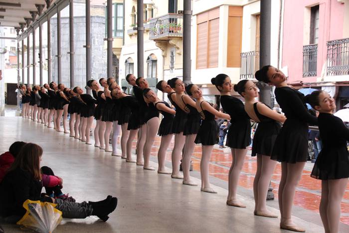 Zerkausiko barandan ballet i 16 1491139398073