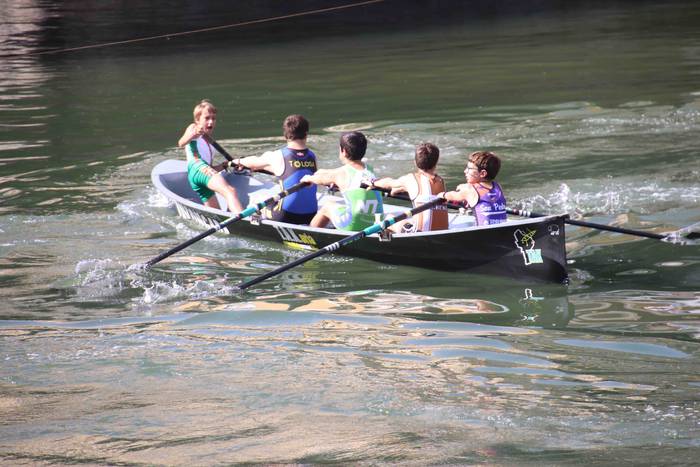 Arraunean, elkartasunez 84 1568470922243