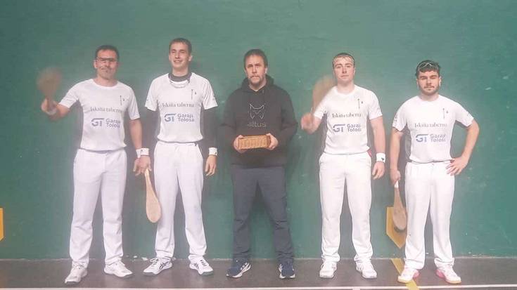 Urdangarin-Luluaga eta Balerdi-Murua finaletara