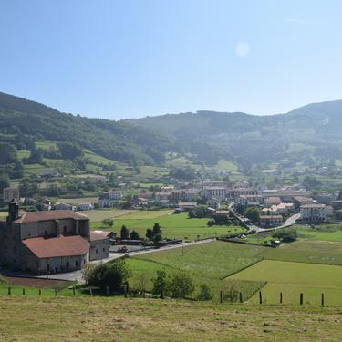 Mendi ibilaldia