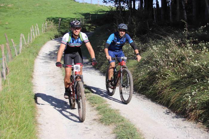 Irrintzi Txirrindularitza El 15 1633182218028