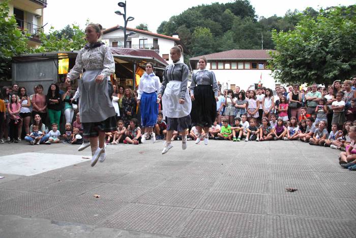 Amezketa San Bartolome jaiak 1 1535054376755