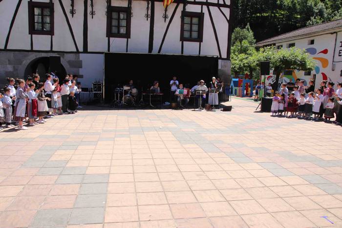 Lizartza Erromeria Eguna 201 48 1559411007381