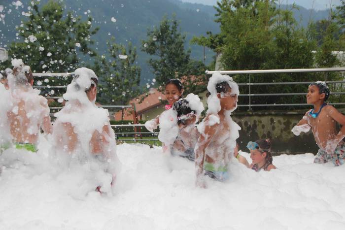 Aparrez busti dira Leaburun 3 1530444346057