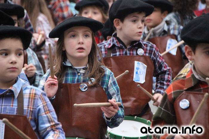 Zaldunita bezperako haur danborrada 126 1454785375782