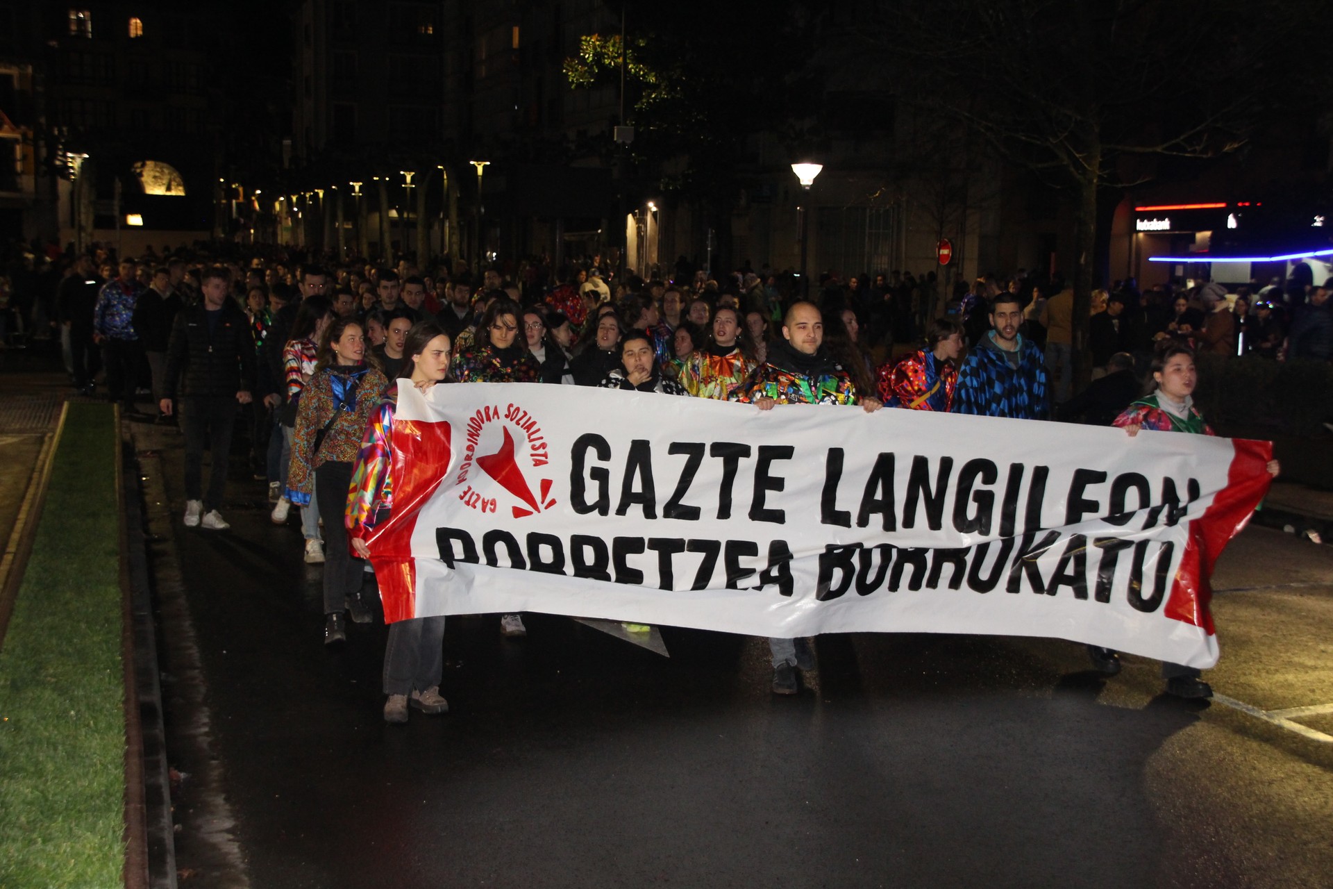 Gazte langileak lehen lerroan jartzera deitu dituzte
