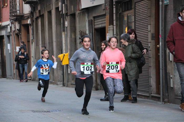 Lehiarik gabe korrika, Alegi 18 1577811883826