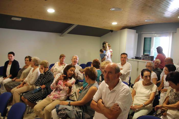 Rosa Soroa raketistari omena 3 1536496850628