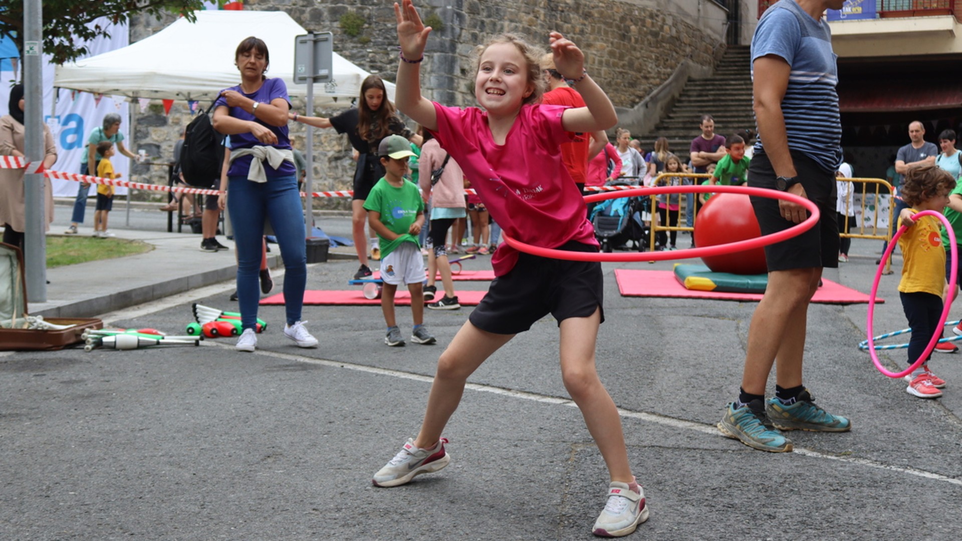 Herri txiki, festa handi