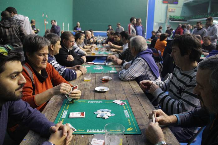 Frontoneko mus txapelketa 5 1447525406654