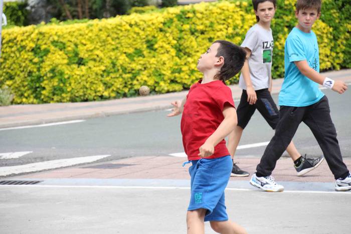 Frontoi Zaharrari, pilotari  23 1532187933965