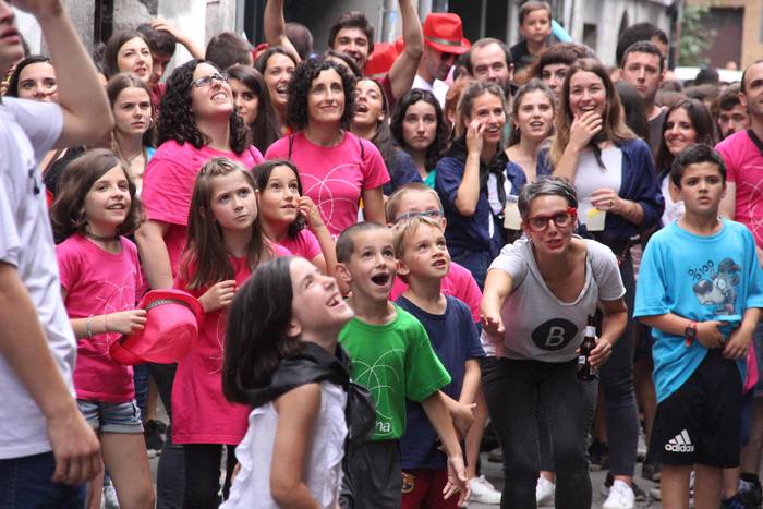 Ez dago pareko girorik 127 1532802675100