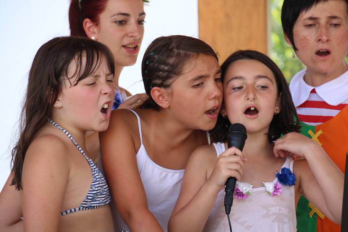 ALBIZTURKO ANDRAMARI JAIAK 2 15 1502728666409