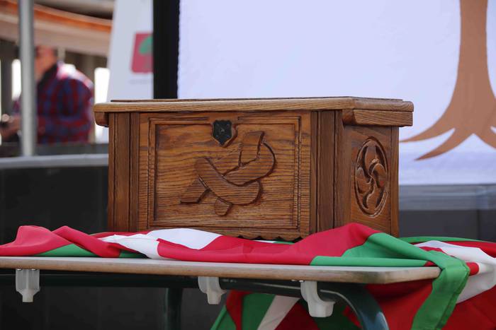 Kutxa Birak Adunan emandakoa 24 1619288074463