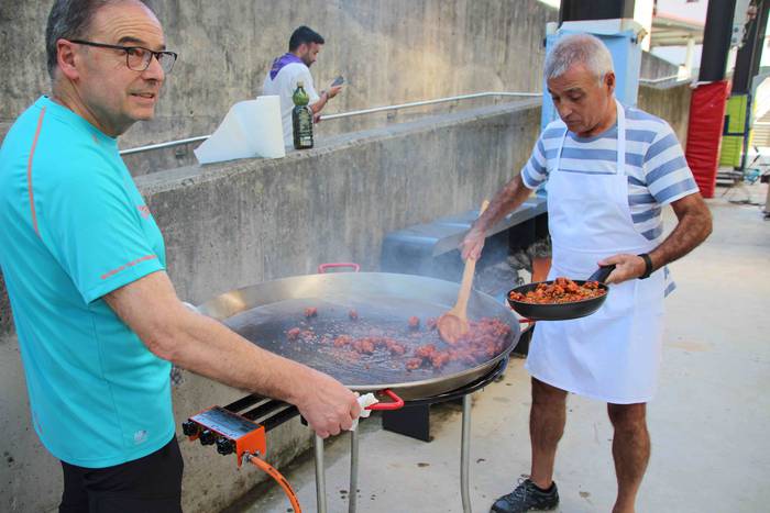 Bertsoak eta koktelak uztart 22 1661603484730