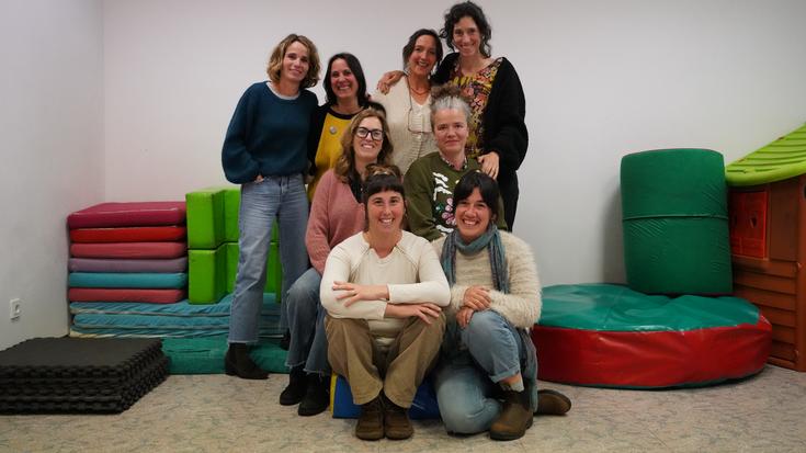 Hamabost urte familiak saretzen