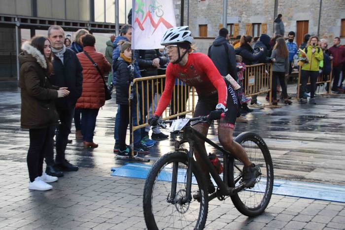 Eneko Gurrutxaga, Adunan ira 106 1574532676152