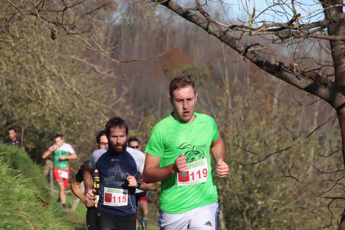 Alexander Ordeñana eta Zuriñ 16 1543079269721