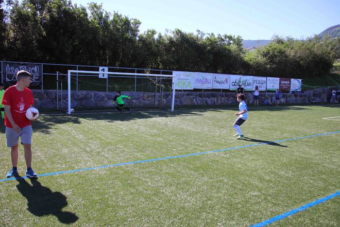 V Manu Muriel Oroimenezkoa 28 1559402955472