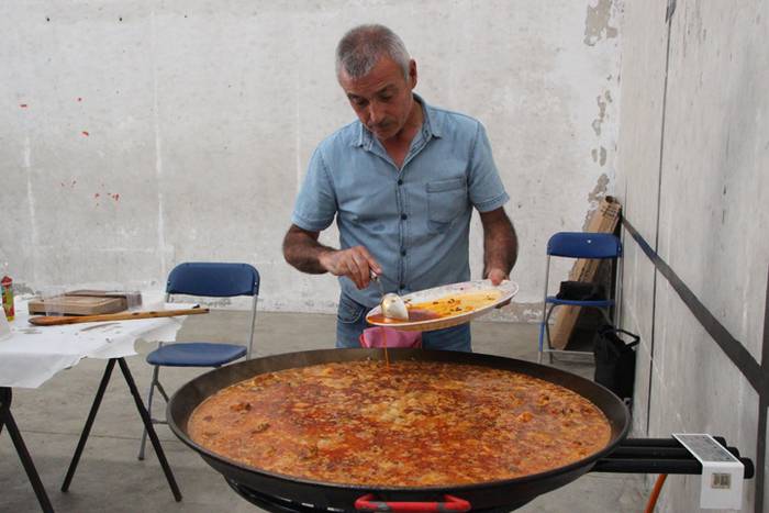 Paella lehiaketa, kuadrillak elkartzeko aitzakia 7 1472306787536