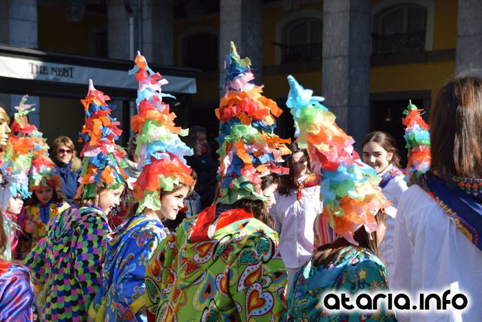 udaberri dantzari txikien kalejira 32 1454767836202