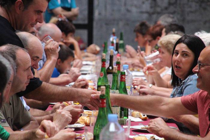 Txekor jate jendetsua, front 28 1533482826525