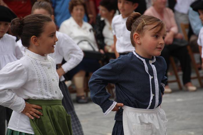 ADUNAKO AMA BIRJINAK 2017. A 19 1502798958396