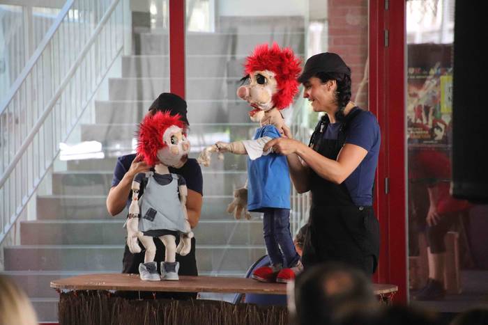 Kale antzerkia egin dute Vil 15 1595680098642