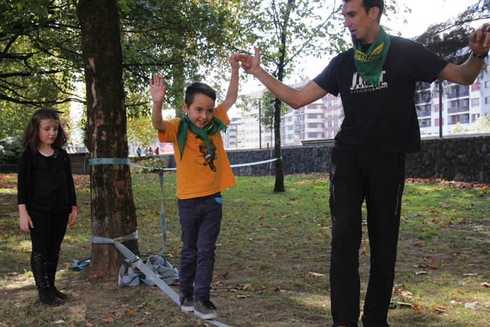 Tolosako Larramendi auzoko jaiak 2015 18 1446321962570