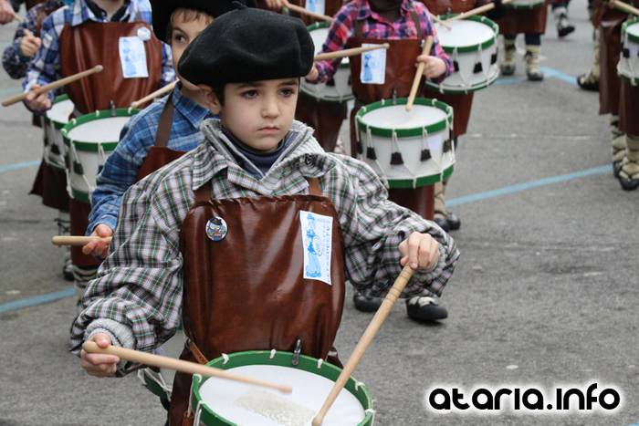 Zaldunita bezperako haur danborrada 35 1454785342659