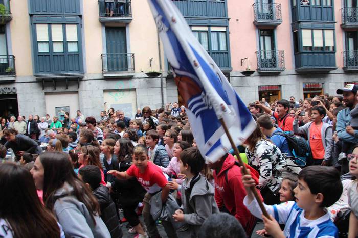 "Nerea, Nerea, Nerea!!!" 40 1558025896746