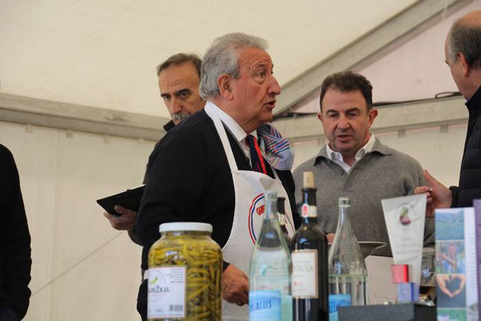 Babarrun platerkada onena, D 42 1511112942163