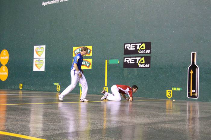 Altuna-Artola ligaxkako lehen partida 12 1445033122043