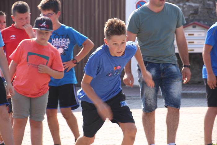 GOIATZKO ANDRA MARI JAIAK 20 46 1502731467035