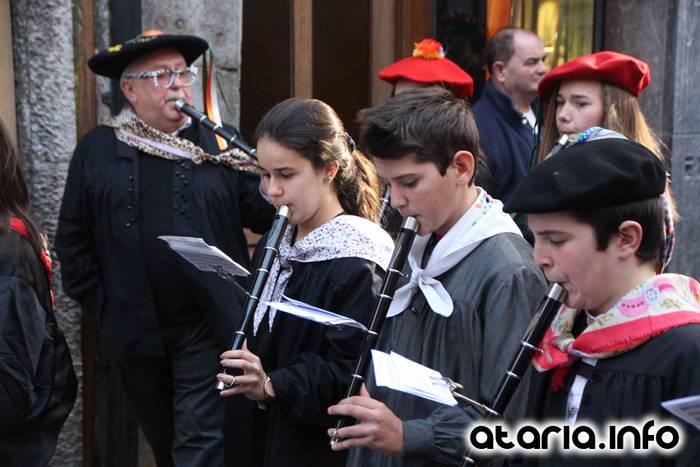 Ozenki Txistulari Taldea 2016 12 1454678381436