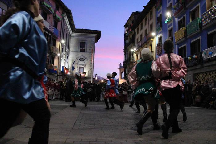 Danbor hotsen eguna 25 1582405360103