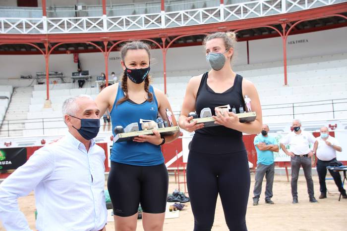 Luzia Orbe eta Garazi Arruti 46 1624128865990