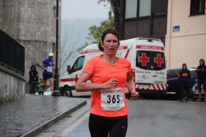 Aitziber Ibarbia eta Julen L 60 1493554064652