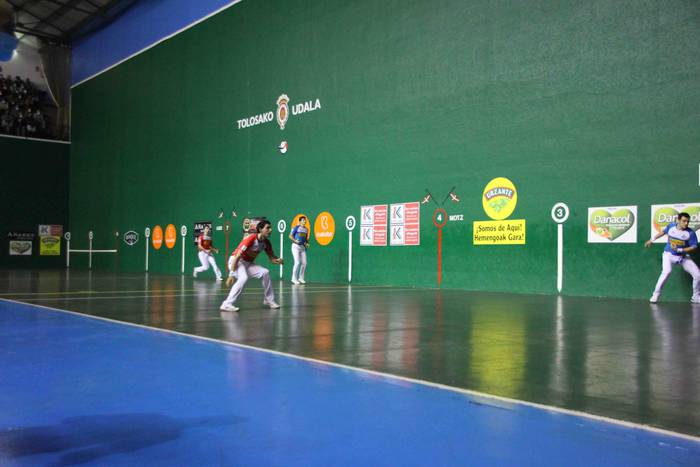 Altuna III.a eta Martija, El 13 1638817347465