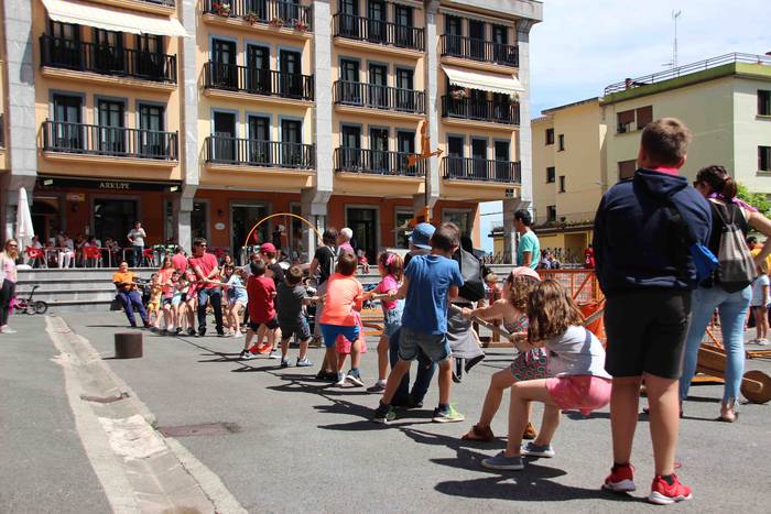 Anoetarrak oraindik ez dira  7 1561210208214