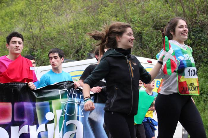 Euskararen ekilibristak 215 1491303332958