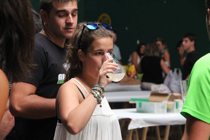 Txakolin fresko mozorrotua 10 1472141356232