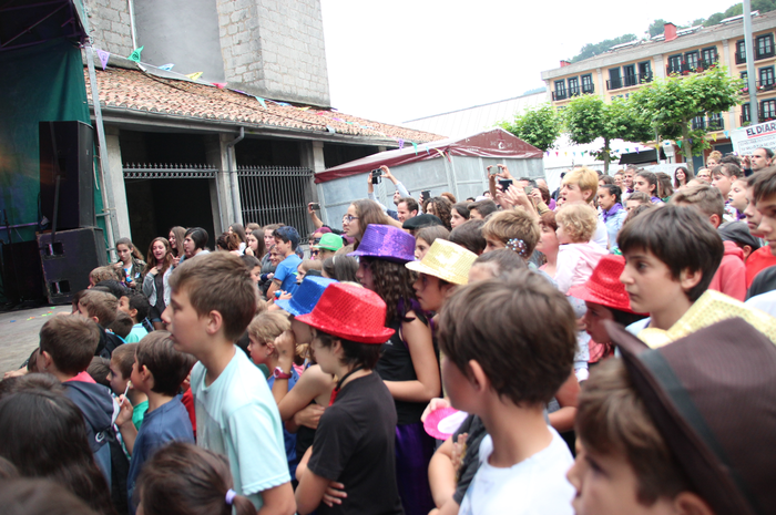 Imintzioka ere egin daiteke  24 1497626655577