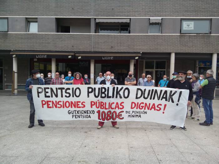 Pentsiodunen aldarria eta elkartasuna Villabonan