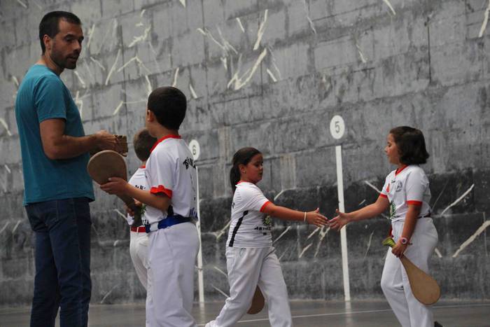 Gaur, frontisa festaleku 25 1565436486288