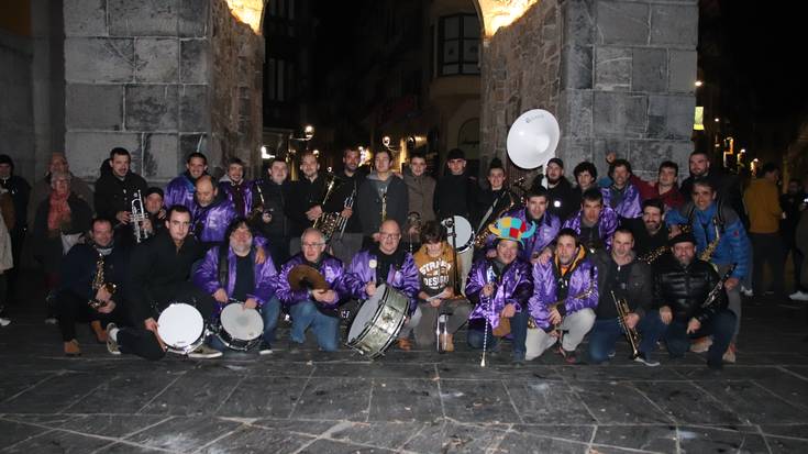 Ostegun Gizena 00:00etatik delako