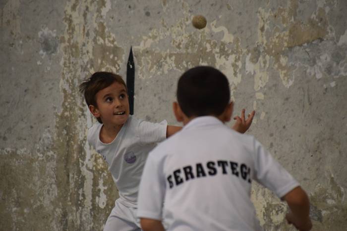 Dotore aritu dira benjaminak 37 1527271848963